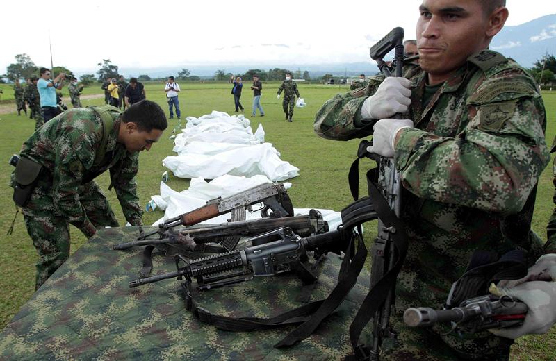 Mueren 10 guerrilleros en un operativo militar en Colombia