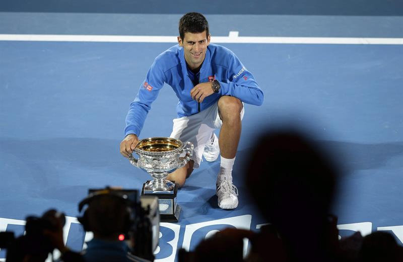 Djokovic se corona por quinta vez en el Abierto de Australia