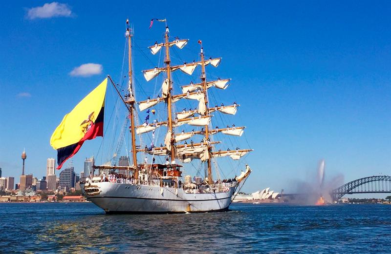 Buque Escuela Guayas ingresa a las costas de Australia