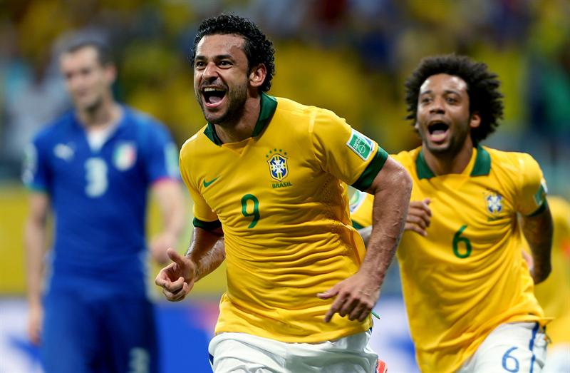 Brasil venció 4-2 a Italia en partido que cerró grupo A