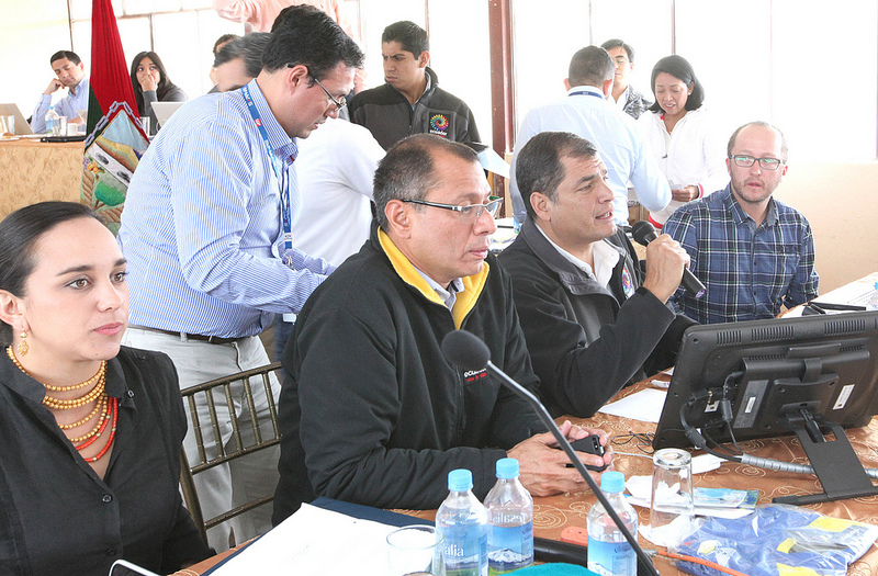 Canal Rusia Today presenta "Un día con Rafael Correa"