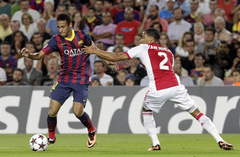 Messi saca al Barça de la apatía con un nuevo triplete