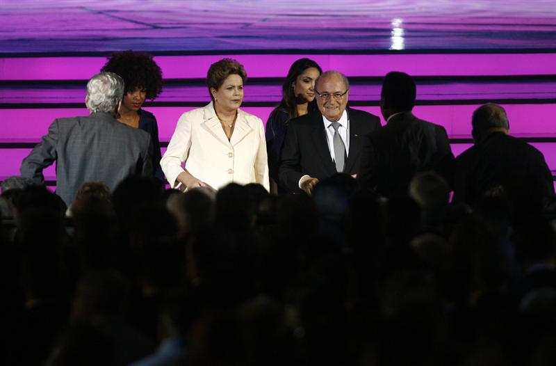 Blatter dijo que &quot;era hora que la Copa regresara a Brasil&quot;