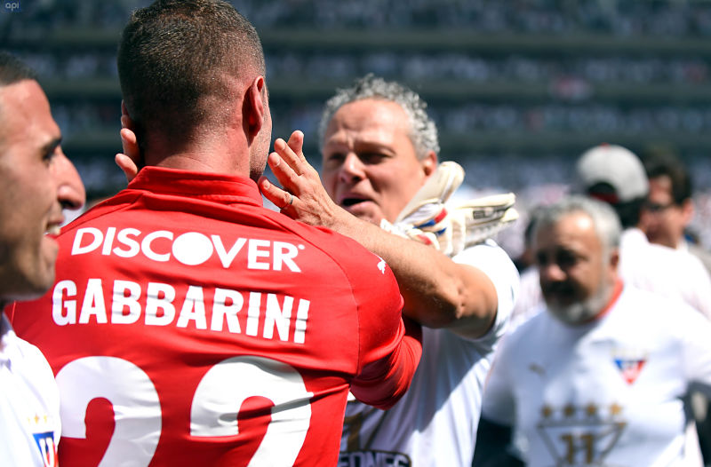 Paz espera que hoy se confirme renovación de Gabbarini