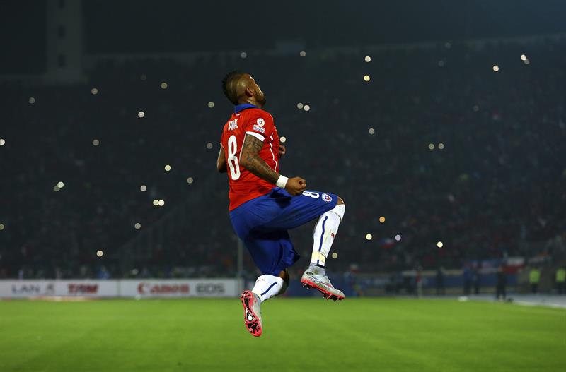 El &#039;Rey Arturo&#039; Vidal pierde la corona por unas copas de más