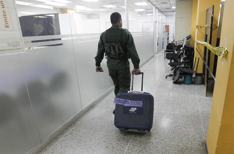 Venezolanos votarán desde las 6:00 bajos custodia de 141 mil efectivos