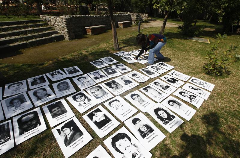 Muestra londinense revive los 40 años de golpe de Estado en Chile