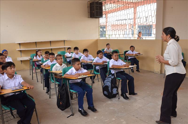 Ministro de Educación anunciará cambios en el calendario escolar por fenómeno de El Niño
