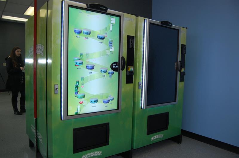 Inauguran primeras máquinas expendedoras de marihuana en EE.UU.