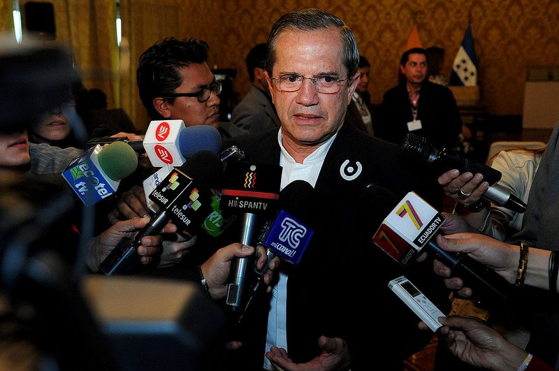 Funcionaria de EE.UU. llegará Ecuador para preparar visita de John Kerry