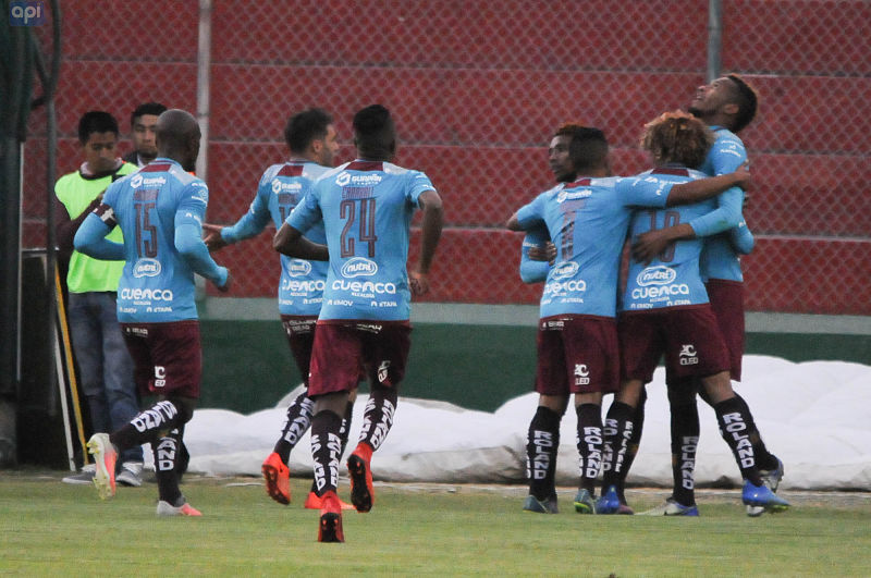 D. Cuenca vence a T. Universitario y se aleja del descenso