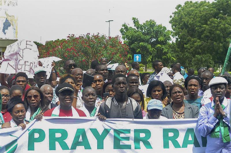 Las seis preguntas que abrió el secuestro de las jóvenes nigerianas