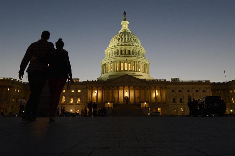 El Gobierno de EE.UU. inicia hoy un cierre parcial de actividades