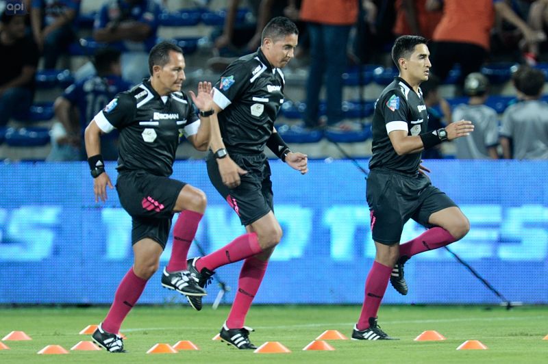Emelec-Guayaquil City y Macará-Delfín cierran la tercera fecha del campeonato