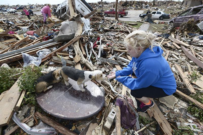 Tornado de Oklahoma arrasó todo lo que estaba a su paso