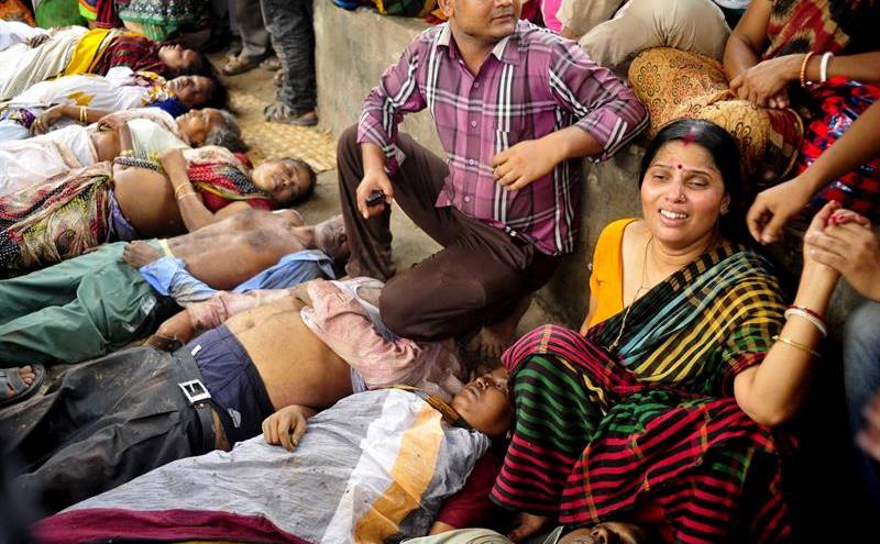 Al menos 10 muertos por estampida en festival hindú en Bangladesh