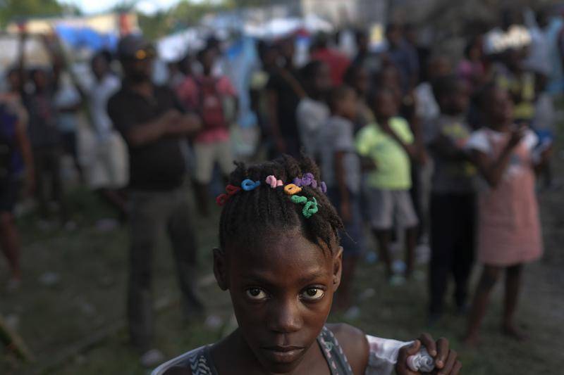 Haití eleva a 2.207 la cifra de muertos por el sismo