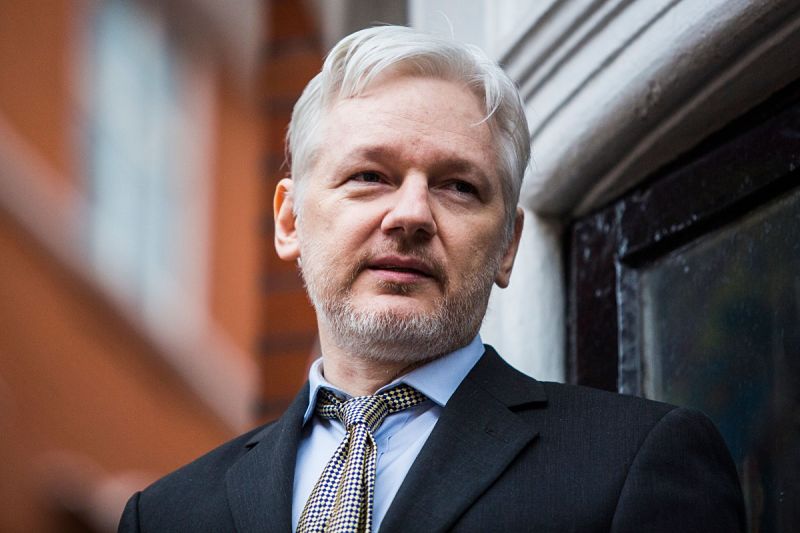 Canciller Valencia: Assange no entra en agenda con EEUU