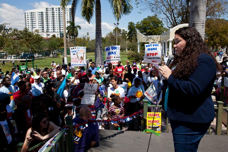 Miles de latinos se preparan en Washington para la gran marcha hispana