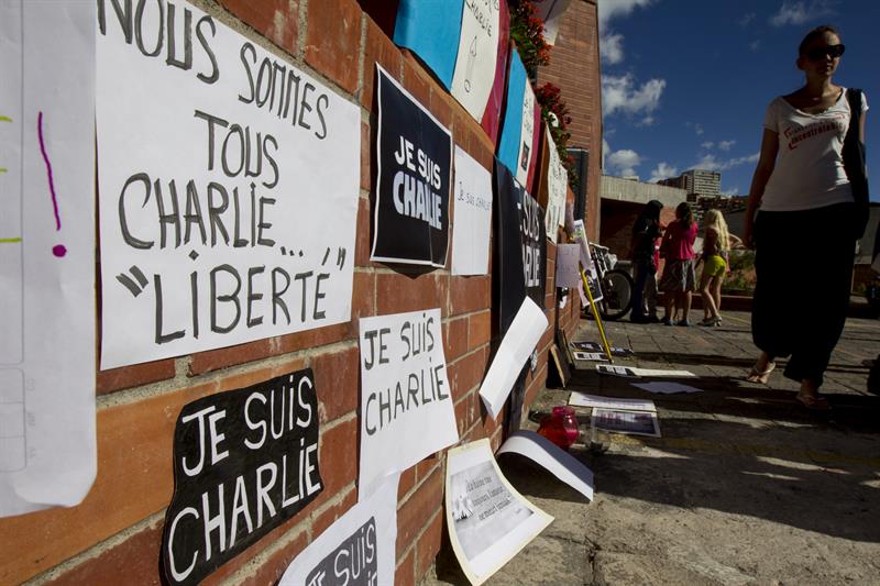 Quito también protestó en contra de atentados en París