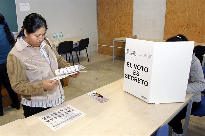 Organizaciones políticas impulsan planes para vigilar escrutinios en próximas elecciones
