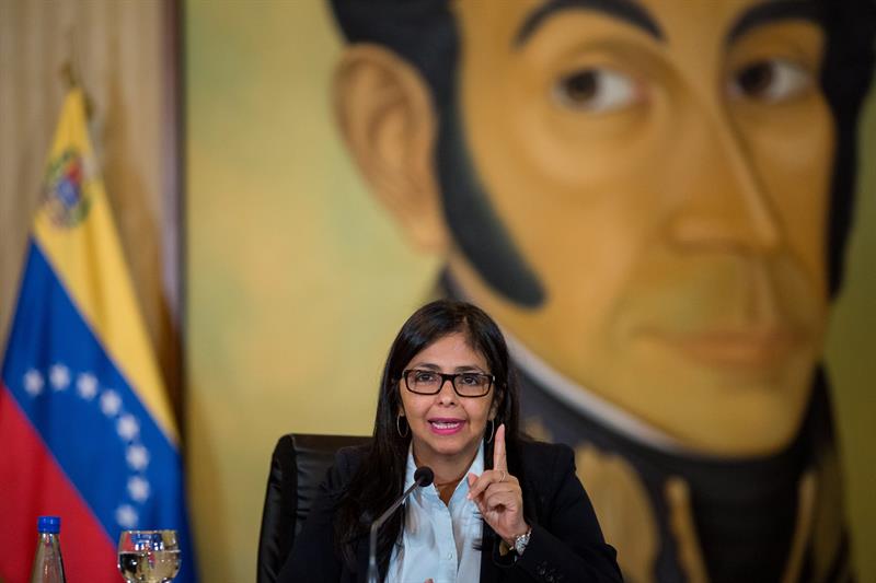 Canciller venezolana denunciará por vilipendio a titular de la Asamblea