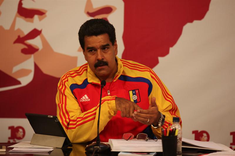 Maduro dice que han sido &quot;duros&quot; los primeros seis meses sin Chávez