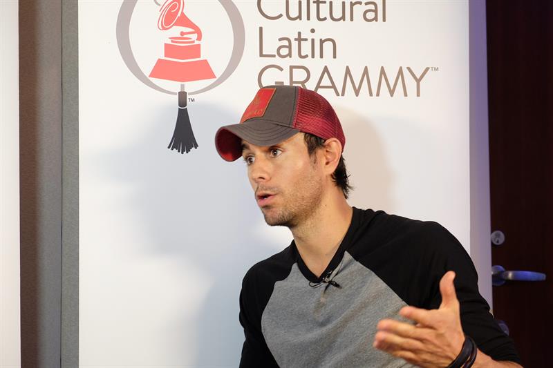 Enrique Iglesias acumula nueve nominaciones a los Premios Juventud en EEUU