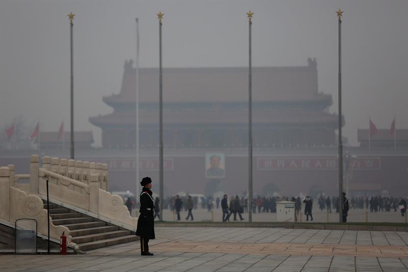 Pekín emite su segunda alerta roja por contaminación