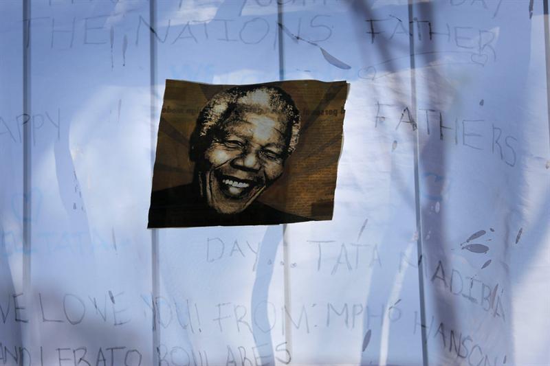 Mandela se encuentra en estado &quot;crítico&quot;, según la Presidencia de Sudáfrica
