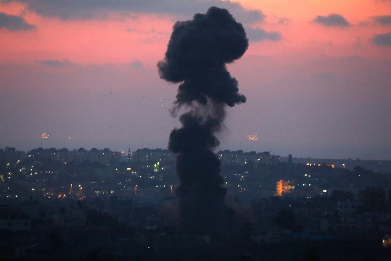 Nuevo bombardeo israelí eleva a 23 el número de muertos en Gaza