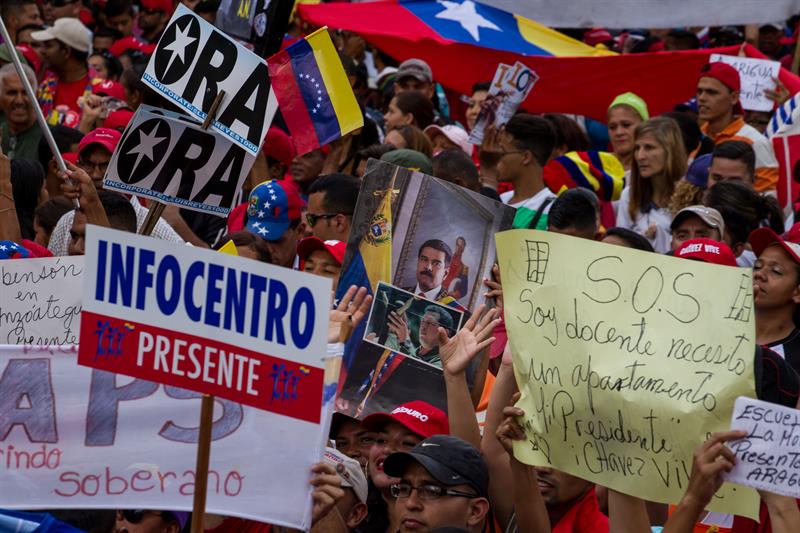 Chavismo convoca a movilización en la Plaza Bolívar de Caracas
