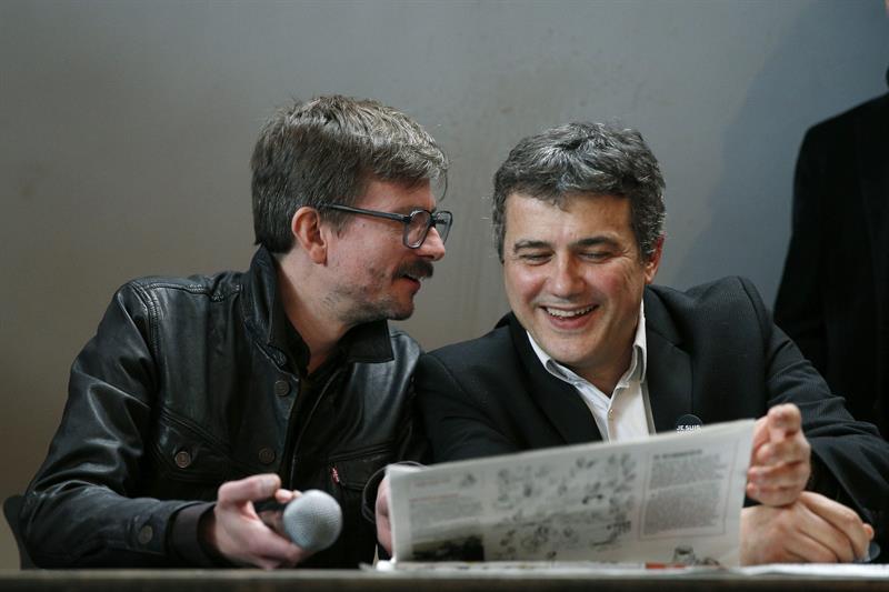 Charlie Hebdo explica que el Mahoma de su portada es "ante todo un hombre que llora"