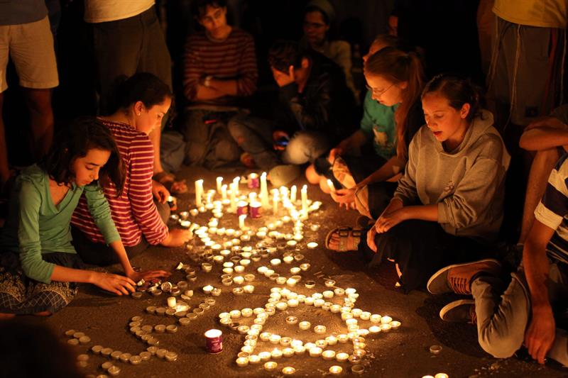 Aviación israelí bombardea con intensidad objetivos islamistas en Gaza