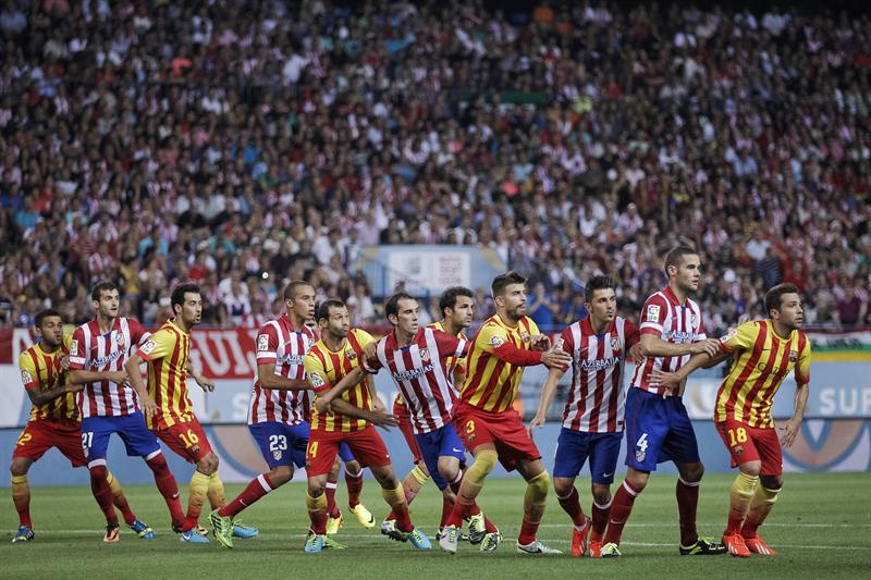Atlético de Madrid y Barcelona empatan en primer partido de la Supercopa