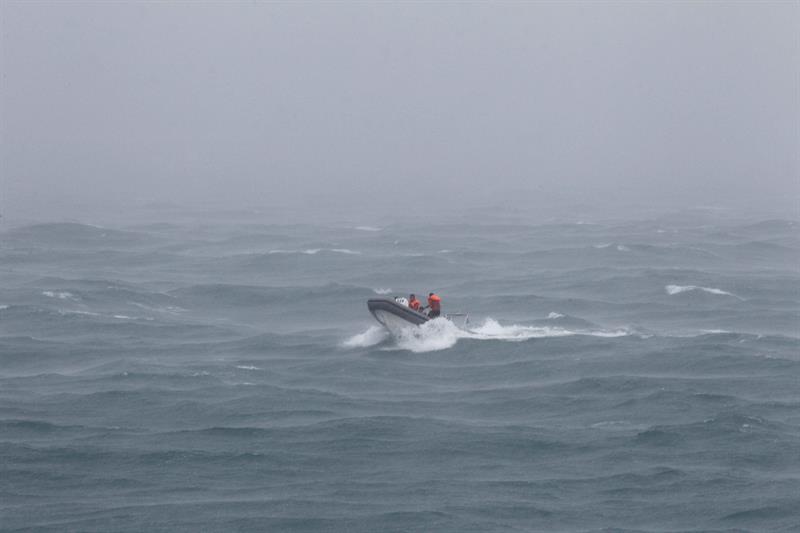 Las corrientes marinas dificultan la búsqueda del avión de AirAsia