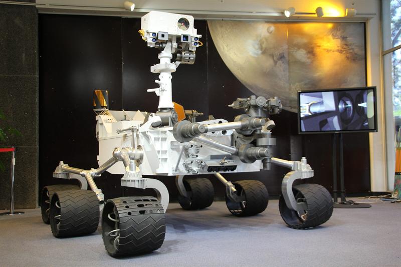 Curiosity cumple un año de exploración en Marte