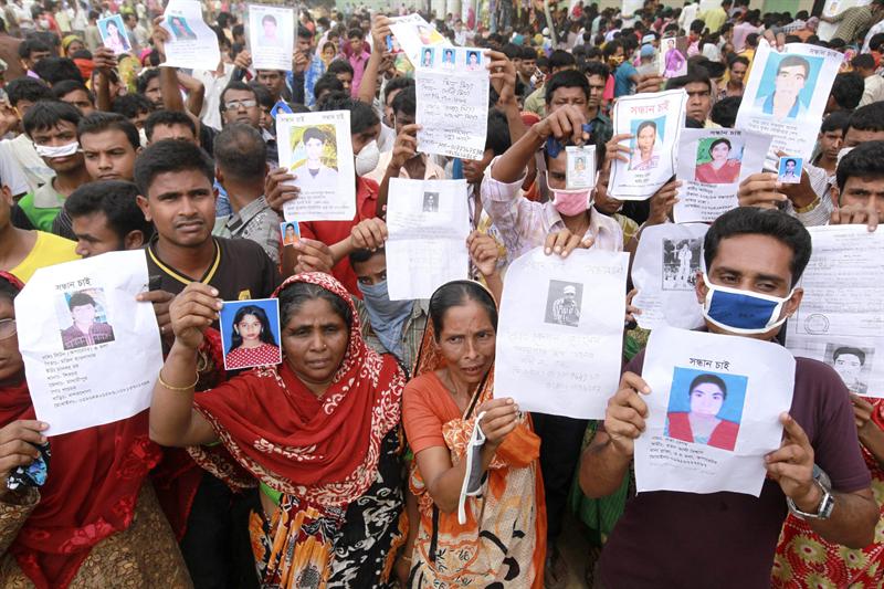 Bangladesh: El derrumbe que desnuda a la industria de la ropa