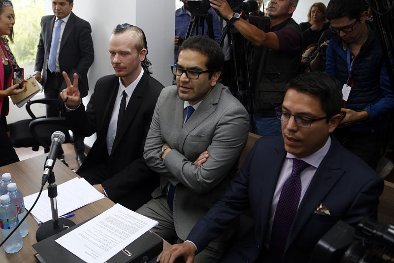 Ola Bini rendirá su versión desde centro de detención