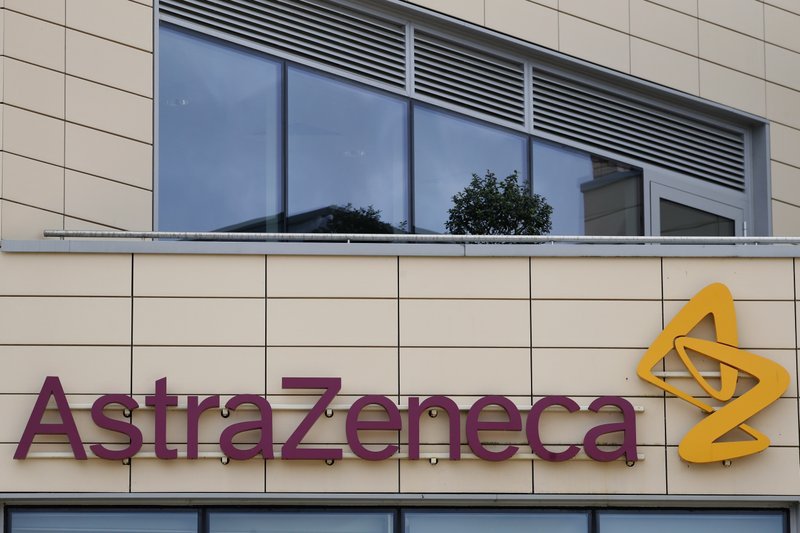 AstraZeneca asegura que su vacuna protege al 100 % de casos graves y muertes