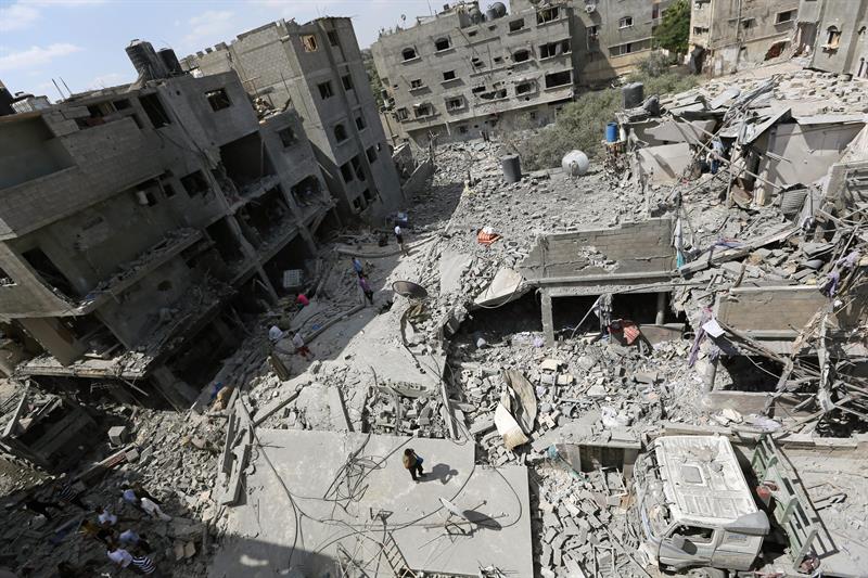 Se eleva a 1030 la cifra de muertos en Gaza tras rescate de 130 cadáveres