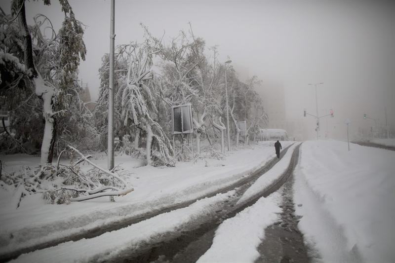 Tres muertos en Israel debido al temporal de nieve