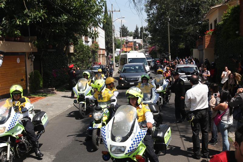 Comitiva con las cenizas del &#039;Gabo&#039; sale hacia Bellas Artes