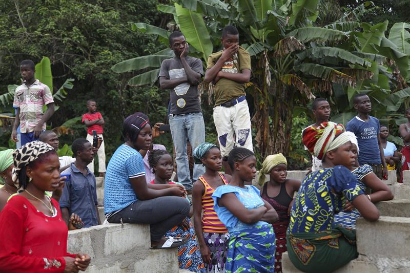 OMS clasifica a Kenia como país de alto riesgo por Ébola