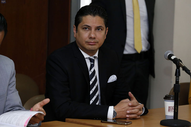 Piden a Interpol revisar decisión sobre Correa