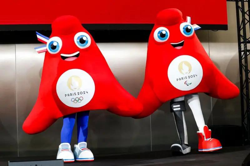 Qué son los Phryges, las mascotas de París 2024 inspiradas en un símbolo de la Revolución francesa y cuál es su conexión con América Latina