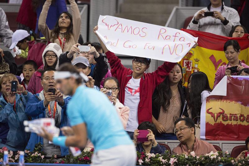 Nadal vence a Kohlschreiber y se sitúa a dos triunfos del número uno