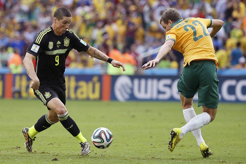 3-0 España cierra ciclo con goleada