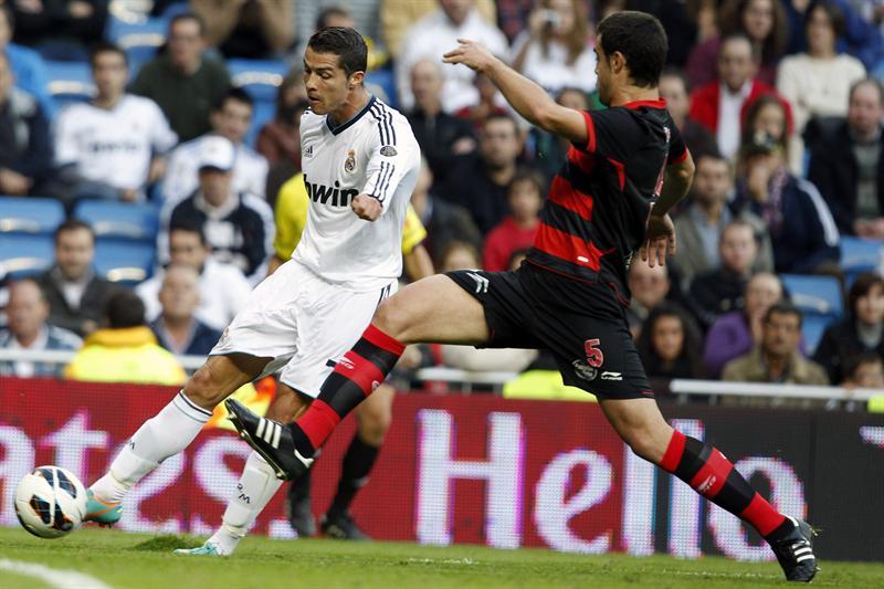 Un Real Madrid plagado de bajas se impuso 2-0 al Celta de Vigo