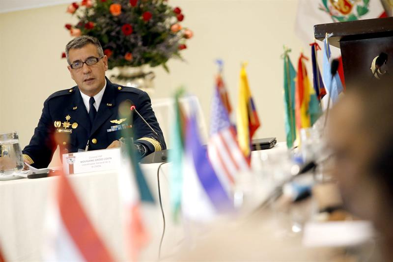Desminado y narcotráfico serán abordados por viceministros de Defensa en Lima